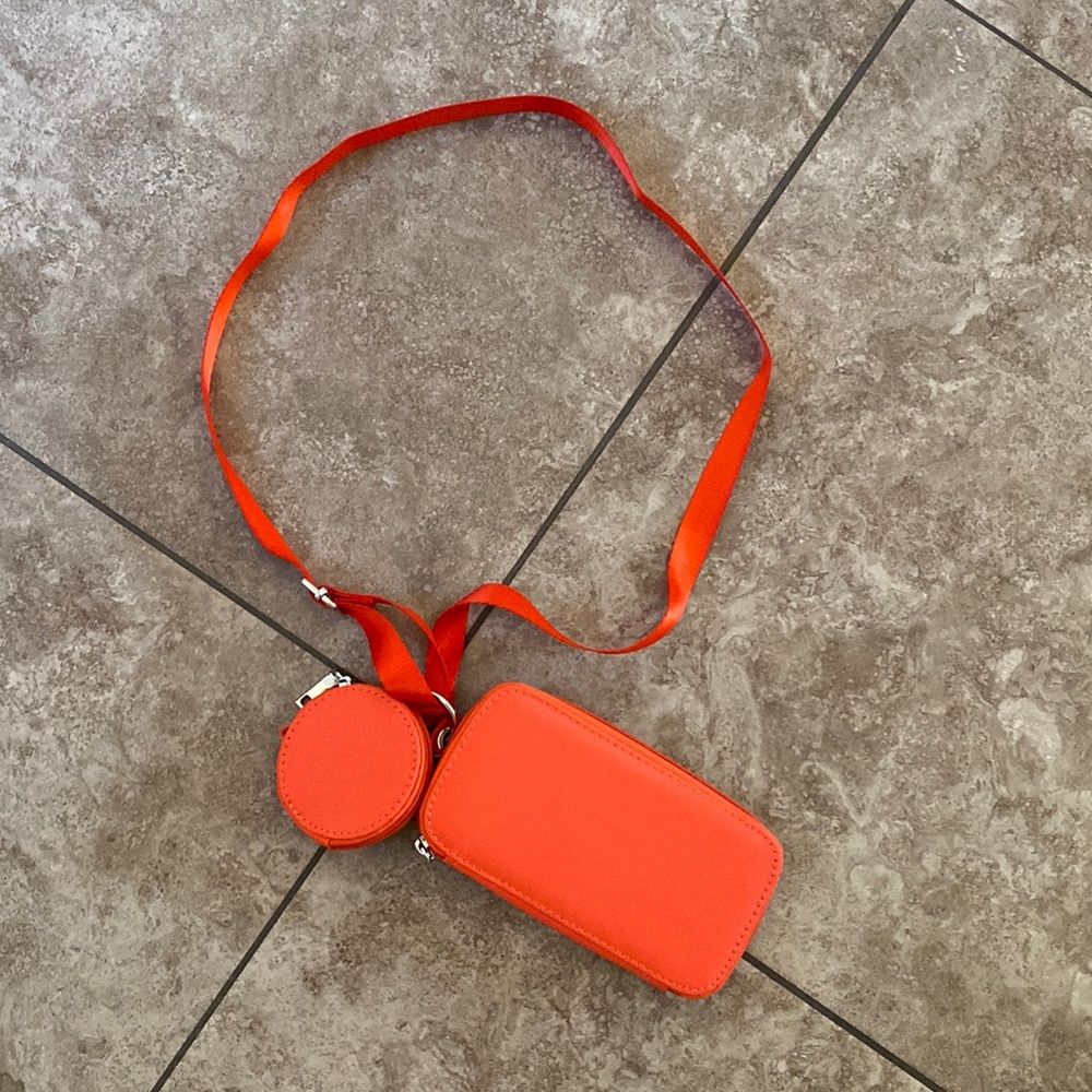 Orange BP small bag. Perfect for your phone, super stylish